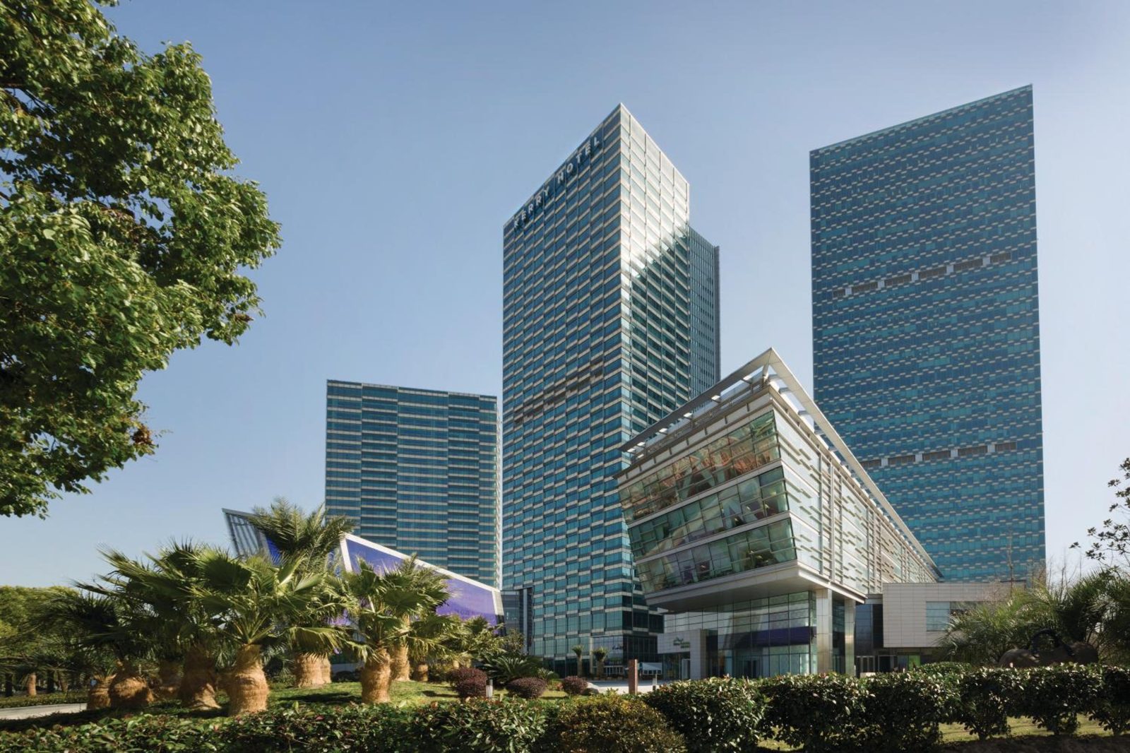 Kerry Hotel Pudong, Shanghai — photo 2