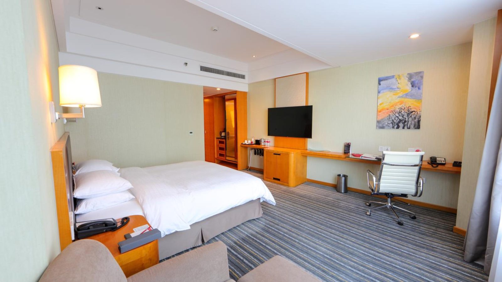 Ramada Plaza Shanghai Pudong Airport — photo 3