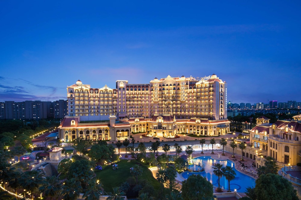 Radisson Blu Forest Manor Shanghai Hongqiao — photo 2
