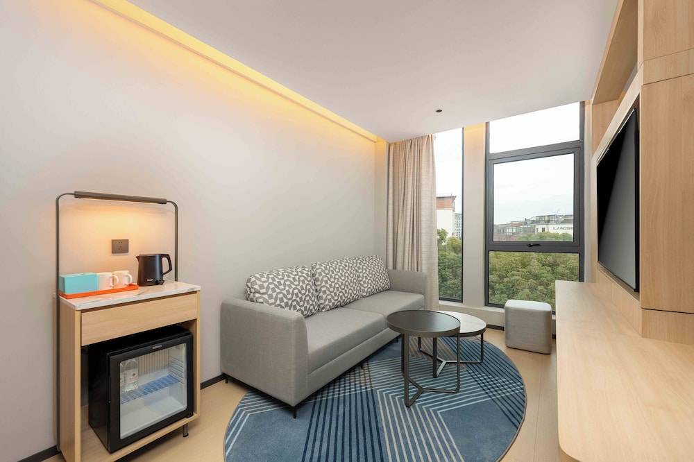 Holiday Inn Express Shanghai PVG Zhuqiao by IHG — photo 7